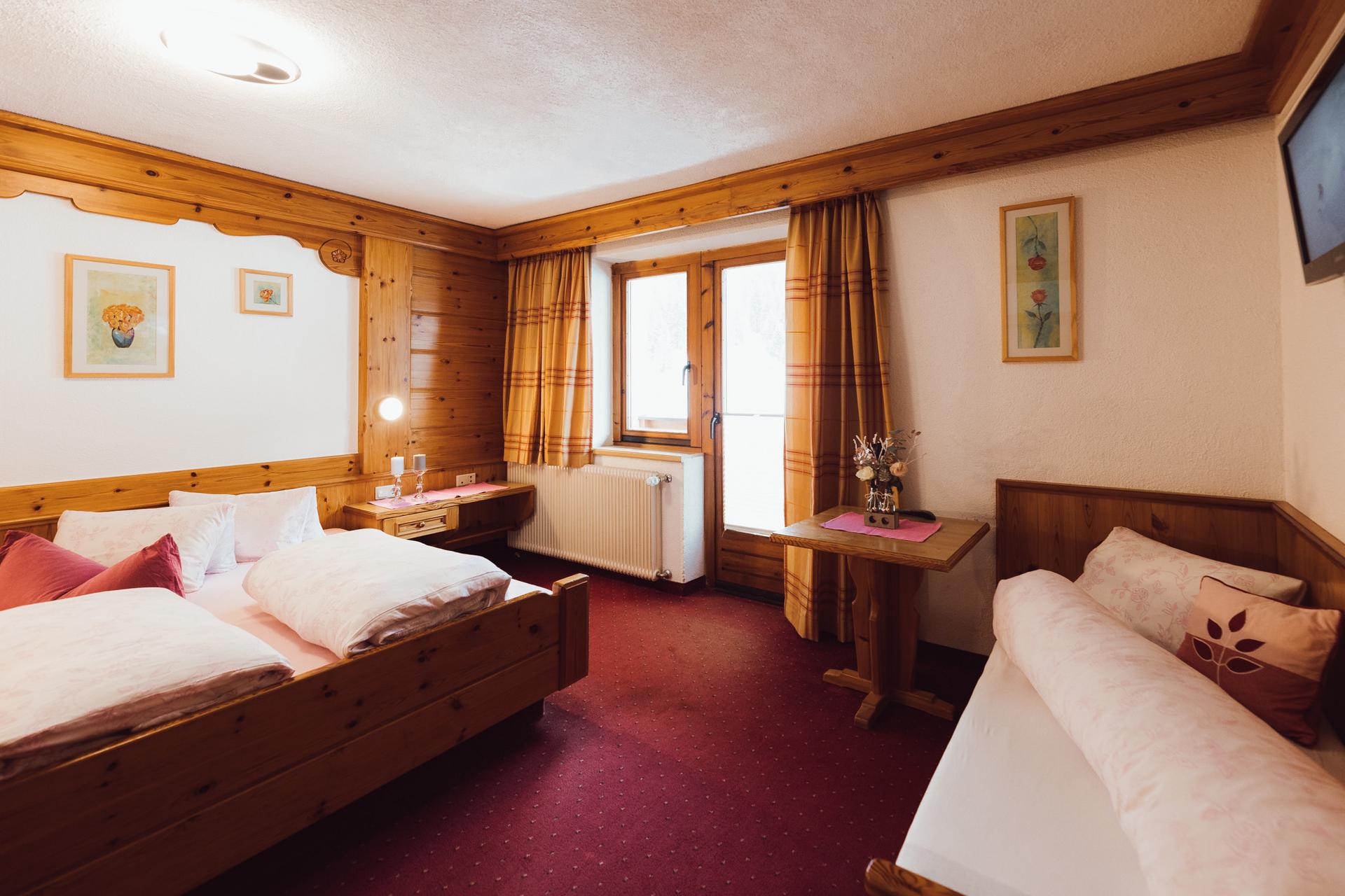 Einzel-, Doppel-, Dreibettzimmer, FeWo
